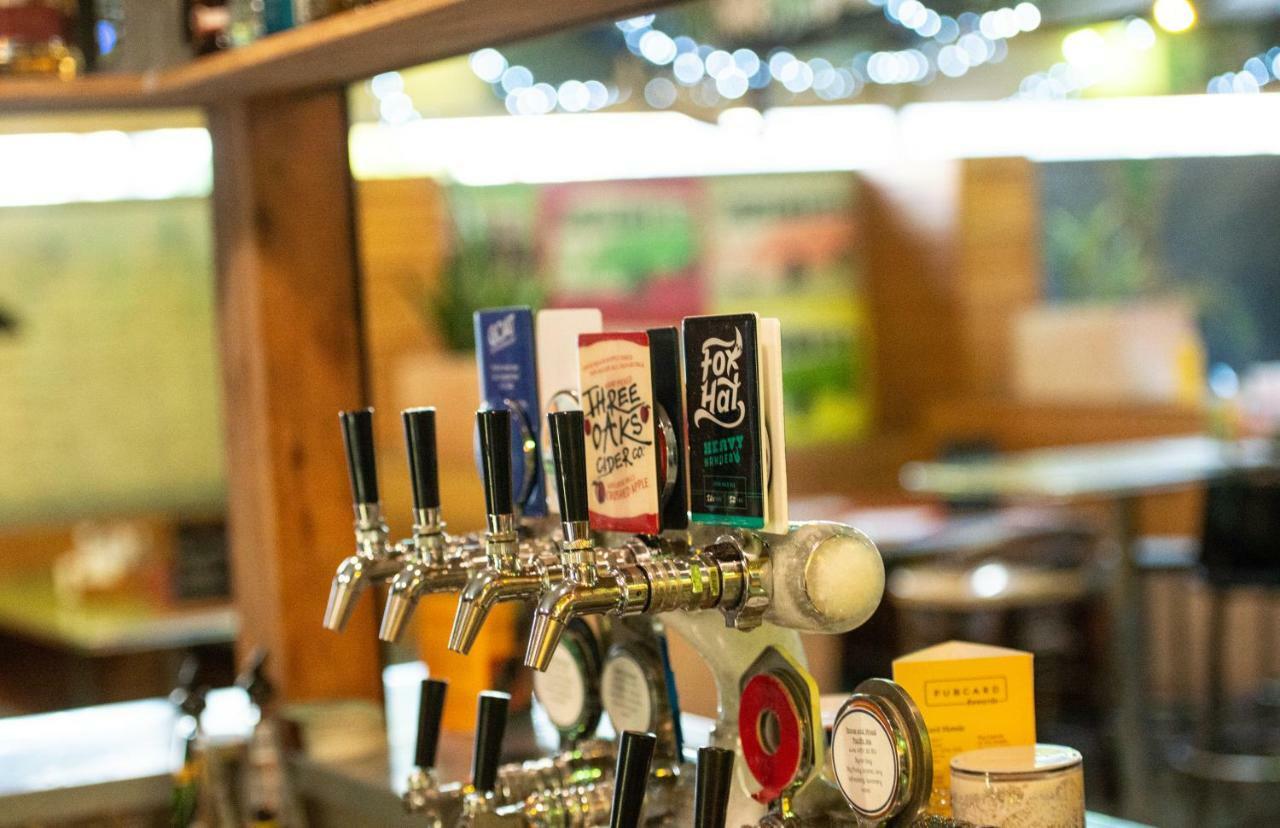 The Mile End Hotel Adelaide Esterno foto