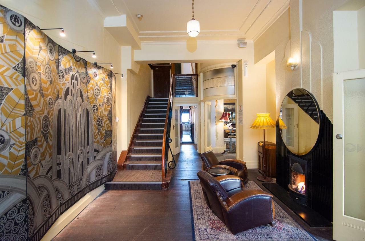 The Mile End Hotel Adelaide Esterno foto